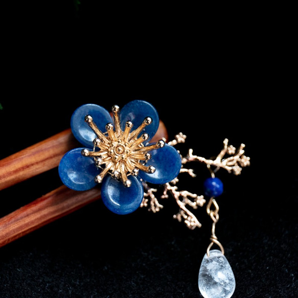天然石のお花の木製　かんざし　天然石ブルーアベンチュリン　木製　檀木　簪　梅　ヘアアクセサリー 8枚目の画像