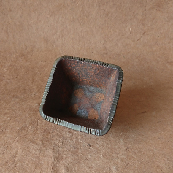 布目模様　焼き〆　四方小鉢　001　焼き締め 4枚目の画像