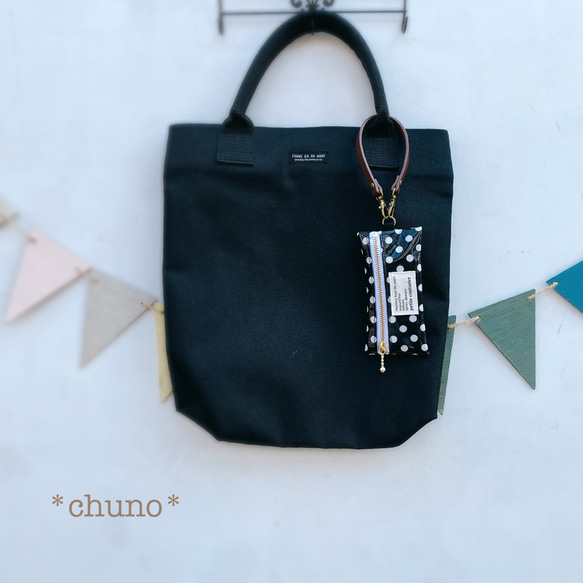 大人可愛い♡リールキーケース(黒＊ドット) その他入園グッズ chuno