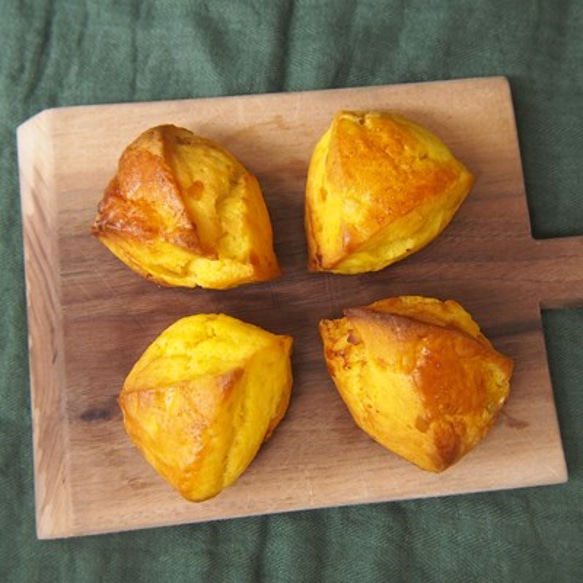 【生クリーム仕込みのスコーン】かぼちゃマロンスコーン3個セット 1枚目の画像