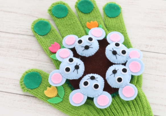 手袋シアター　「いっぴきののねずみ」 2枚目の画像