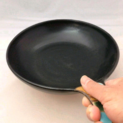 陶器フライパン～作ってそのまま食卓に“ドン”（大） 5枚目の画像