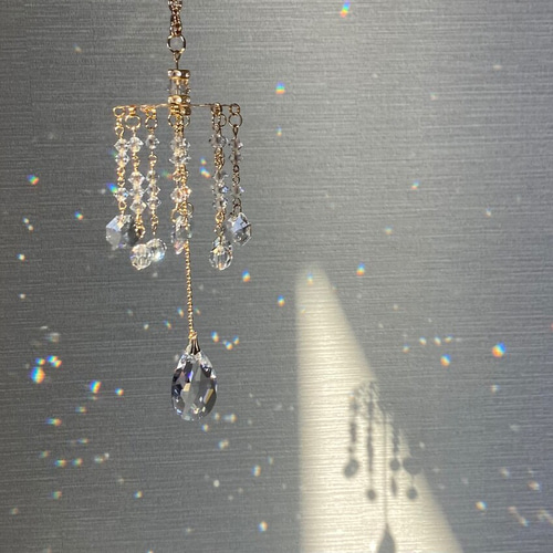 上質なクリスタルガラスが キラキラ 輝く シャンデリア 風 サン