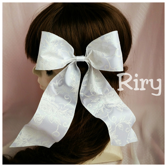 大きなリボン♡白ワイヤー入りリボン薔薇柄オーロラ♡白サテンワイヤー