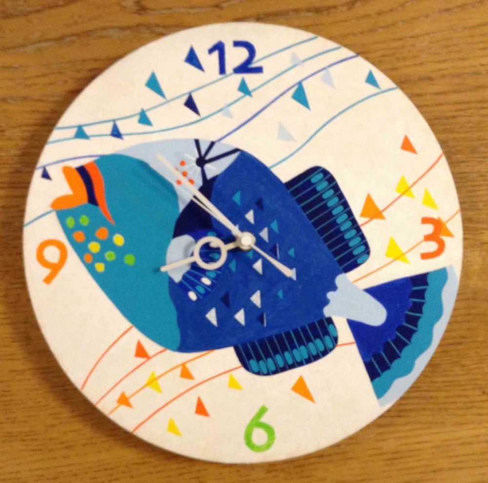 掛け時計　　ツマグロモンガラ