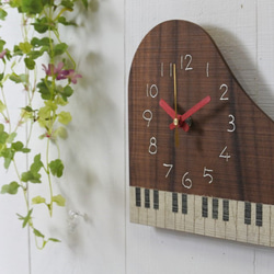 【ふふき様の専用ページ】ピアノの時計 M　ウォールナット材 3枚目の画像