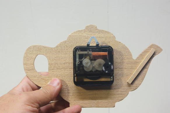 ティーポットの時計 3枚目の画像