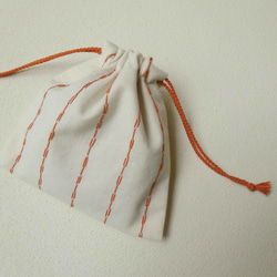 刺し子ストライプの巾着（スモール） 5枚目の画像