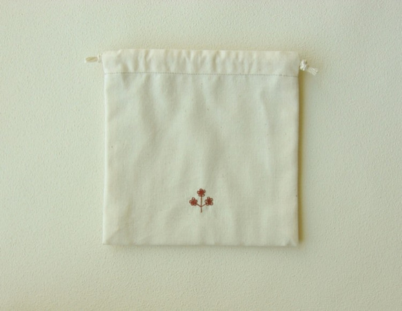 花刺しゅうの巾着（ディープレッド） 2枚目の画像