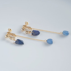 Lapis lazuli×Kyanite× earring：ラピスラズリ×カイヤナイト　イヤリング ピアス 天然石ブルー 6枚目の画像