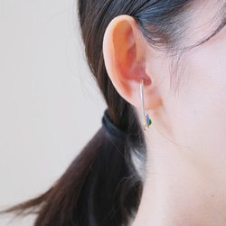 天然石シルバーイヤーカフ  litrík ear cuff：カイヤナイト、クロムダイオプサイド、パール 5枚目の画像