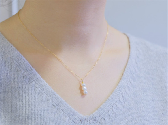 Þreföld perla necklace：３連淡水パールネックレス 5枚目の画像