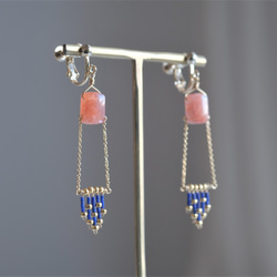 Tapestry earrings:サンストーン×ラピスラズリ　天然石ピアス・イヤリング 1枚目の画像