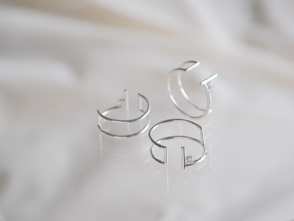 Topaz modern design ring：ホワイトトパーズシルバーリング　silver925　フリーサイズ