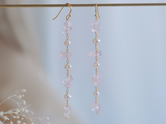 rose quartz earring：ローズクォーツ×パール　天然石ロングイヤリング・ピアス 2枚目の画像