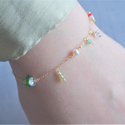 cream soda bracelet：天然石ブレスレット　クロムダイオプサイド×サンゴ×ペリドット×淡水パール 1枚目の画像