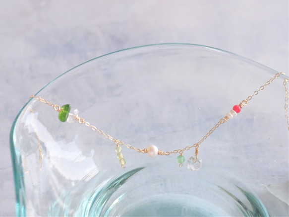 cream soda bracelet：天然石ブレスレット　クロムダイオプサイド×サンゴ×ペリドット×淡水パール 5枚目の画像