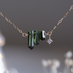 Diamond×Green Tourmaline necklace：ダイヤモンド×トルマリン　K10YG/14kgf 1枚目の画像