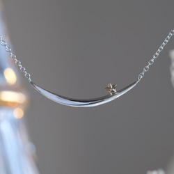 Næturslippur necklace：K10YG×silver925　星カーブバーネックレス　シルバー×ゴールド 1枚目の画像