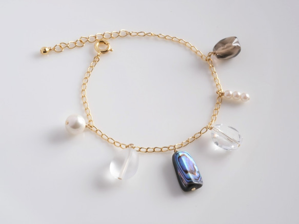quartz×shell bracelet：アバロンシェル×クオーツ×スモーキークオーツ　チェーンブレスレット 3枚目の画像