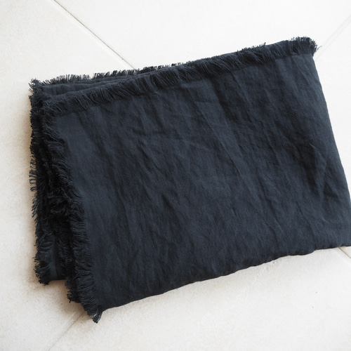 ベルギーリネン * フリンジストール 220㎝×75㎝【black ベルギーリネン * フリンジストール 220㎝×75㎝【black