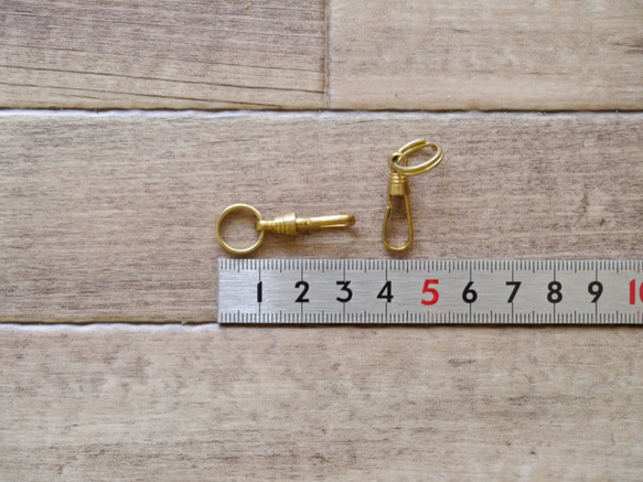 真鍮 袴ナスカン 3個セット リング付き ハンドメイド レザークラフト パーツ 金具 ゴールド 2枚目の画像