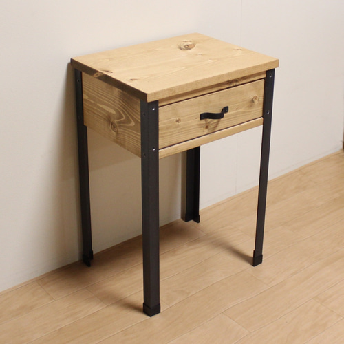 無垢とアイアンのサイドテーブル ナイトテーブル サイドテーブル 木の