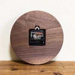 ウォールナットの掛け時計【20㎝】　壁掛け時計　木製　天然木　おしゃれ 3枚目の画像