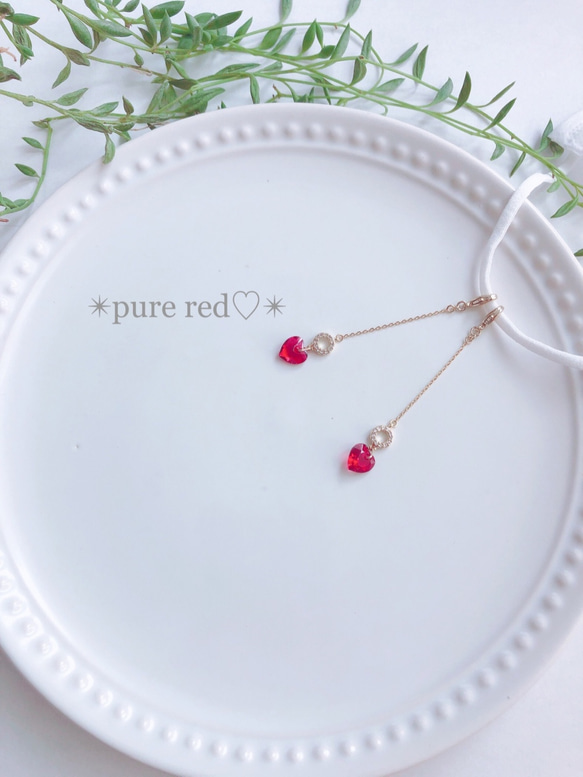 ✴︎pure red♡✴︎ ピアスみたいなマスクチャーム　クリスタル　赤　レッド ハート　バレンタイン 3枚目の画像