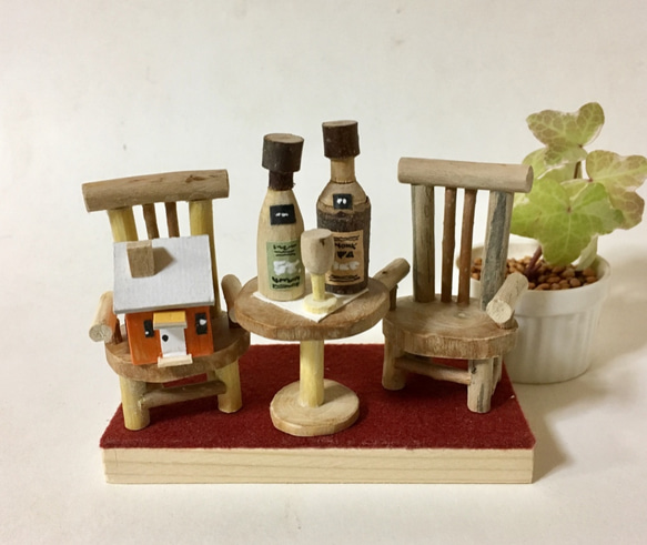 mini TABLE・CHAIR・HOUSE & BOTTLE 4枚目の画像