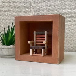 CHAIR in BOX 2枚目の画像