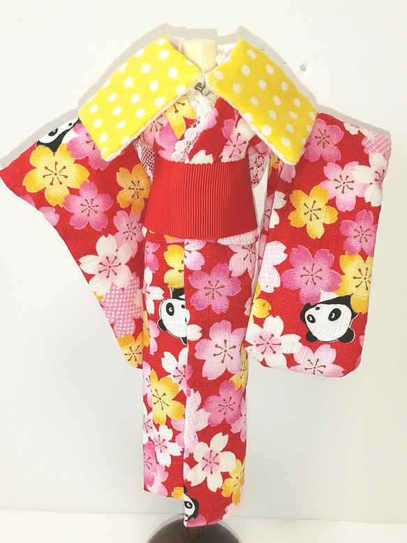 【送料無料】22cmサイズ浴衣(花パンダ 赤)リカちゃんブライスサイズ 22cm オリジナル ハンドメイド 5枚目の画像