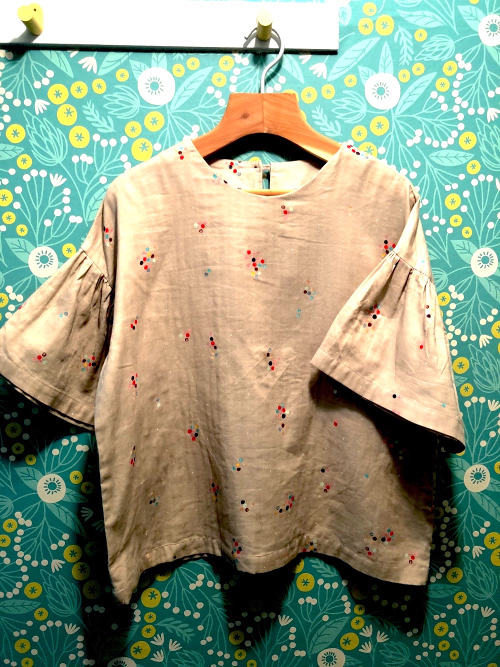 コットンガーゼのふんわりトップ