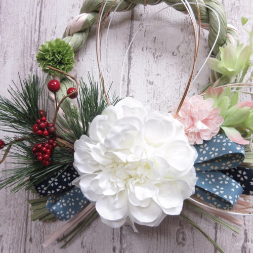 しめ縄リース ダリア・ホワイト