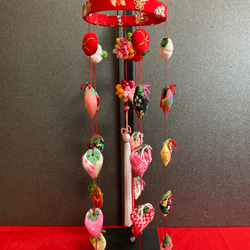 梅と桃の吊るし飾り　お祝い事　お雛様 1枚目の画像