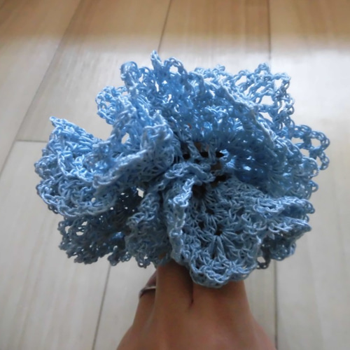 水色レースフリルシュシュ scallop lace chouchou～ｽｶﾗｯﾌﾟﾚｰｽｼｭｼｭ | flower／フラワー公式通販