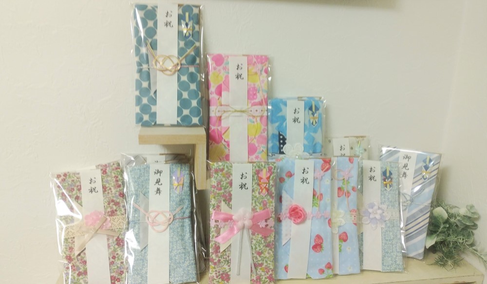 ごぉるでんうさこ 保冷巾着袋 ガーゼハンカチセット クジラと猫柄