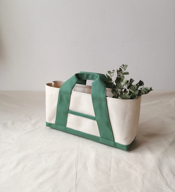 横長トートバッグ　Aライン　帆布トートバッグ　帆布トートバック　グリーン×キナリ 1枚目の画像