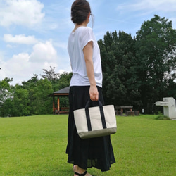 1_0e7418c71cb01855e823a0f4391c