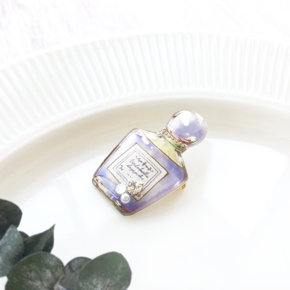 Perfume brooch -purple-｜パープル香水瓶ブローチ 2枚目の画像