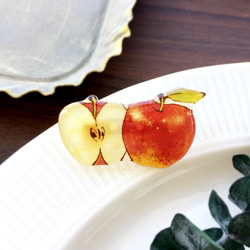 Apple brooch｜赤りんごのブローチ〔秋のフルーツ〕 3枚目の画像