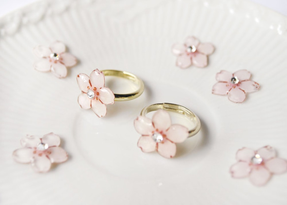 Sakura ring｜桜の花のリング 春 ホワイトデー 1枚目の画像