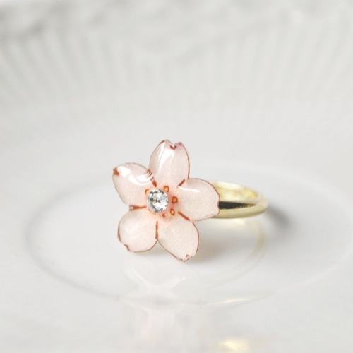 フランス発 ☆レネレイド☆ さくらのお花 リング フランス発 ☆レネレイド☆ さくらのお花と蝶々のリング 指輪