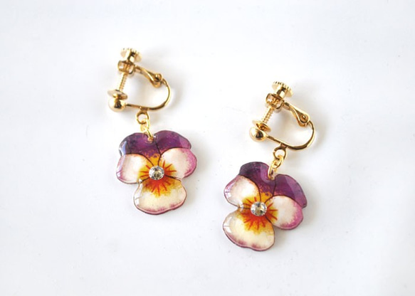 VIOLA EARRING -white&purple-（ピアスＯＫ） 1枚目の画像