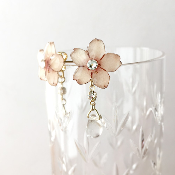 Sakura Drop Earring-02｜桜の花イヤリング・ピアス 2枚目の画像