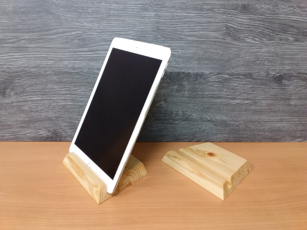 完全ハンドメイド【木製スマホスタンド】 木製角度調整式スマホスタンド | pino工房