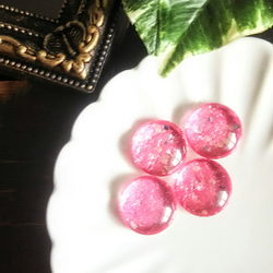 キャンディラメピンク＊18mm 4pcs インポートガラスカボション pink 春色 大ぶり ビーズを使ってピアスにも♪ 2枚目の画像