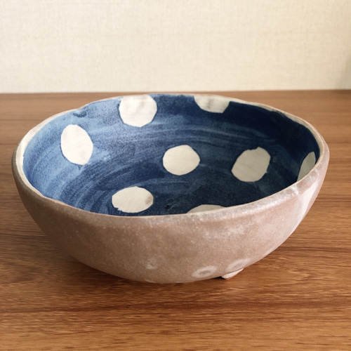 Sold】藍色と水玉の3つ足中鉢 お椀・ボウル・鉢 ココロ店 通販