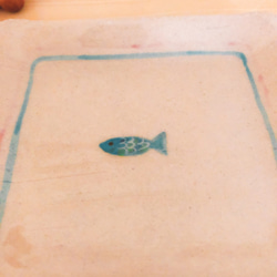【Sold】お魚の真四角小皿◆2枚セット◆ 4枚目の画像