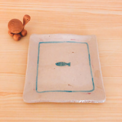 【Sold】お魚の真四角小皿◆2枚セット◆ 2枚目の画像